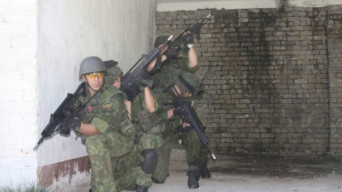 Lithuanian solders on alert