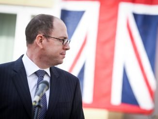 Ambassador of the UK David Hunt