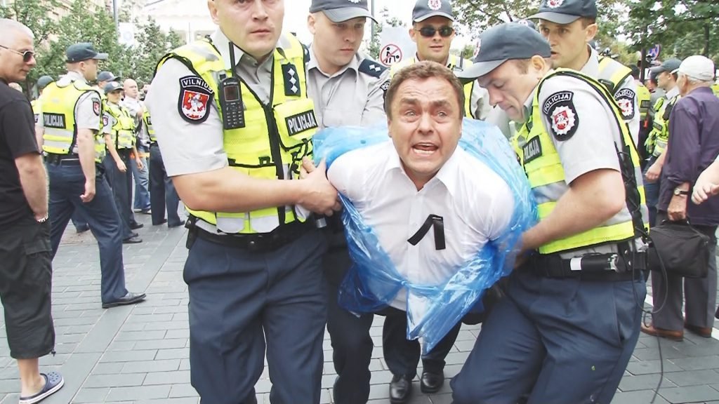 MP Petras Gražulis was detained by the police for refusing to obey during Baltic Pride 2013 events.
