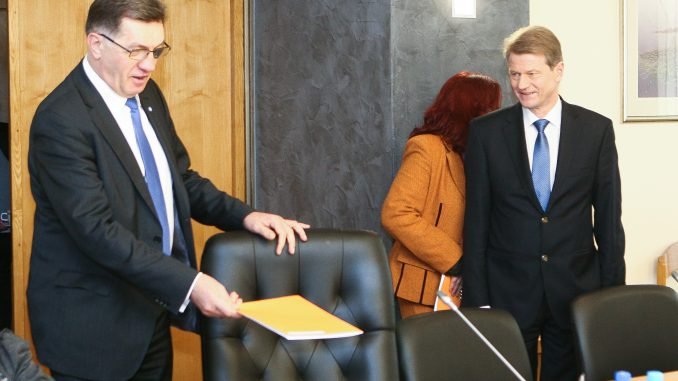 PM Algirdas Butkevičius and Rolandas Paksas