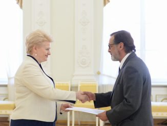 President Dalia Grybauskaitė has received letters of credence from Mexican Ambassador Agustin Gasca Pliego. Photo courtesy of President's Office