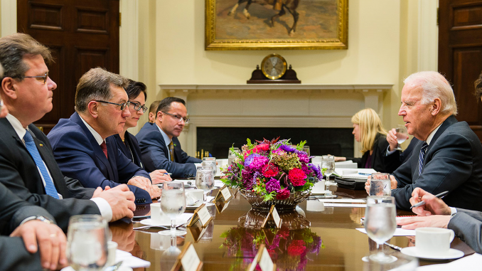 PM Butkevičius  and Vice President Joe Biden in the White House  Photo Ludo Segers