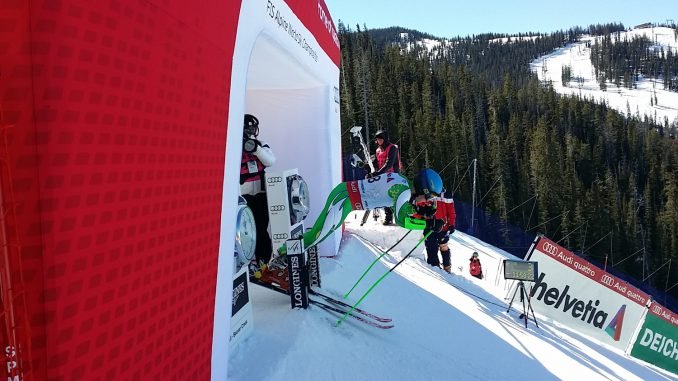 Rokas Zaveckas starts the men's giant slalom race in the 2015 FIS Alpine World Championships at Beaver Creek, Colorado, Friday