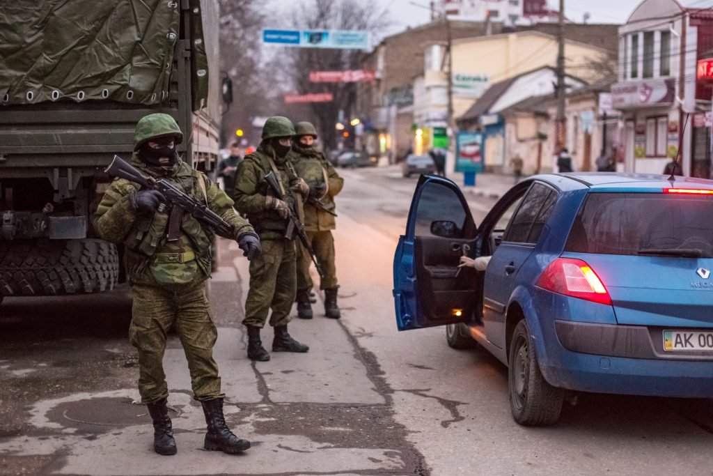 Российские войска в крыму 2014. Русские в Крыму 2014. Вежливые люди в Крыму. Вежливые люди в Крыму 2014.