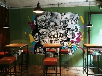 Dėvėti Bar. Photo: FB.com/barasdeveti