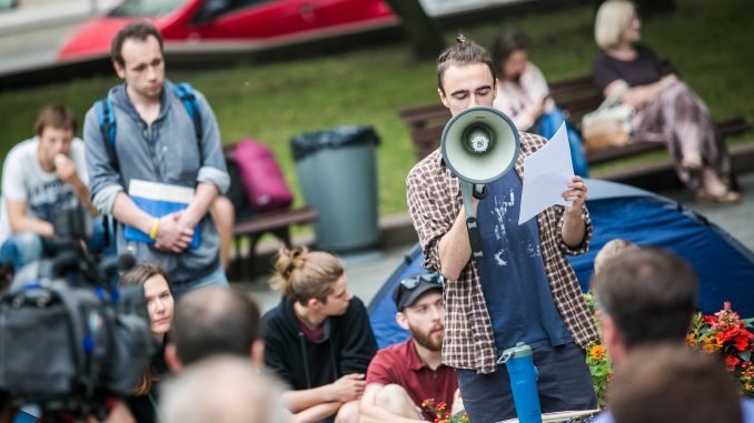 Rally against the amendments to the Labour Code in the front of the Government Office