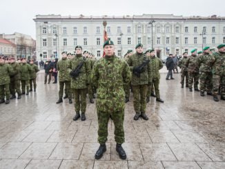 Lithuanian troops during the flag raising ceremony in Vilnius 2017