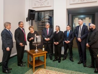 Lighting of the hanukkiah at the Presidential Palace