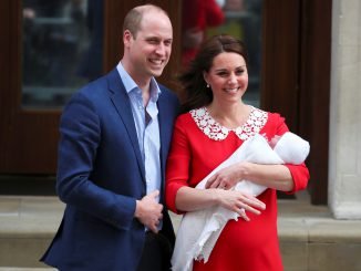 Duke and Duchess of Cambridge introduce their baby