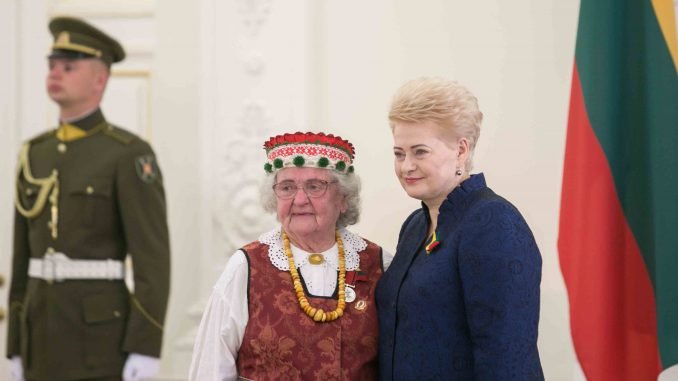 President Grybauskaitė presents state awards to Lithuanian and foreign nationals for their merits to Lithuania on 6 July