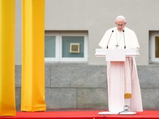 Pope Francis addressing in the front of the Presidential palace in Vilnius