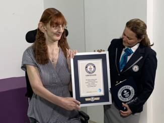 Rumeysa Gelgi recives certificate of the tallest living woman in the world in October 2021 from Guinness World Records